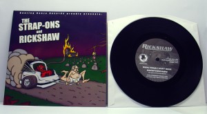 The Strap-ons / Rickshaw - Split (7" vinyl, booze004, regular version, 450 copies)